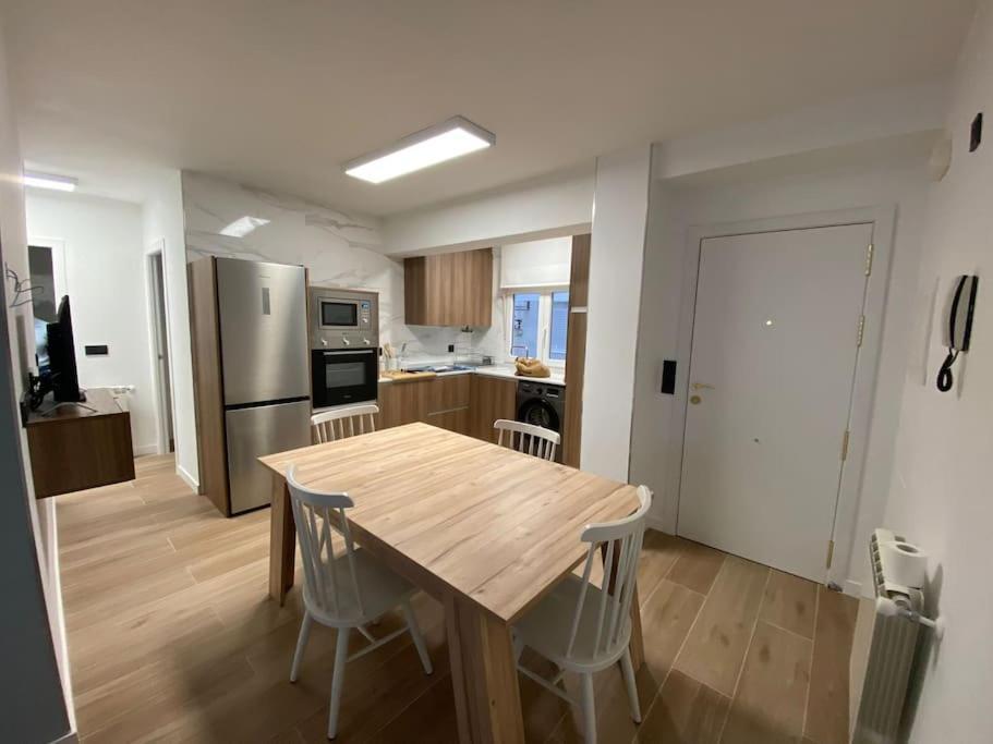Vivienda Alameda De Santiago Apartment Сантяго де Компостела Екстериор снимка